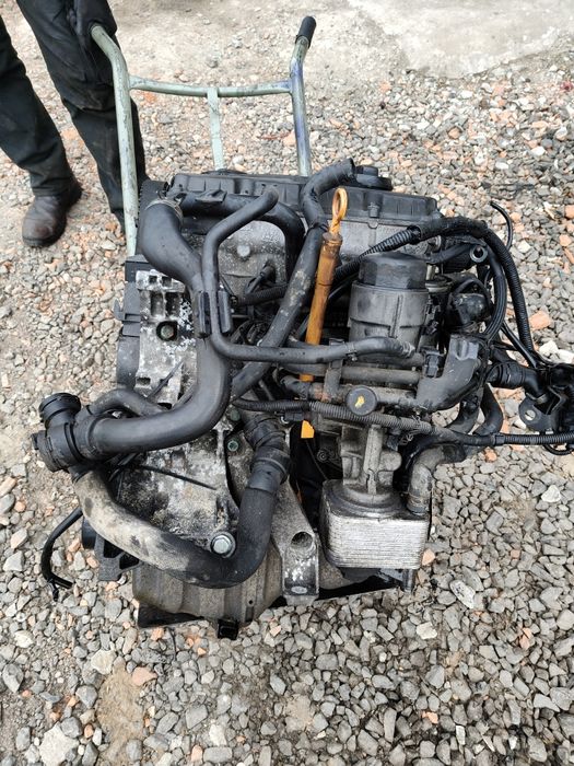 Silnik audi a4 b6 b7 mocowanie łapa wtryski 1,9 TDI AVF