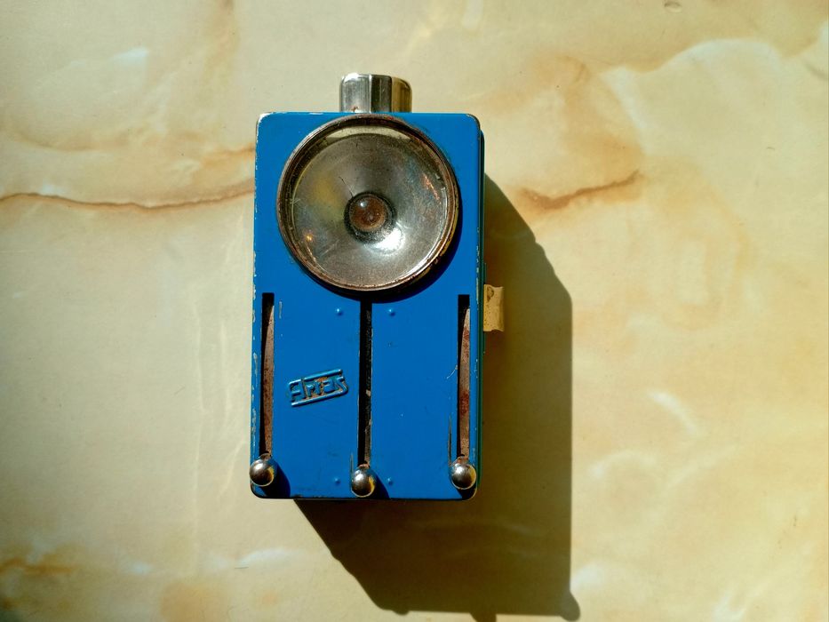 Ліхтарик Artas німецький з різними кольорами підсвічування старовинний