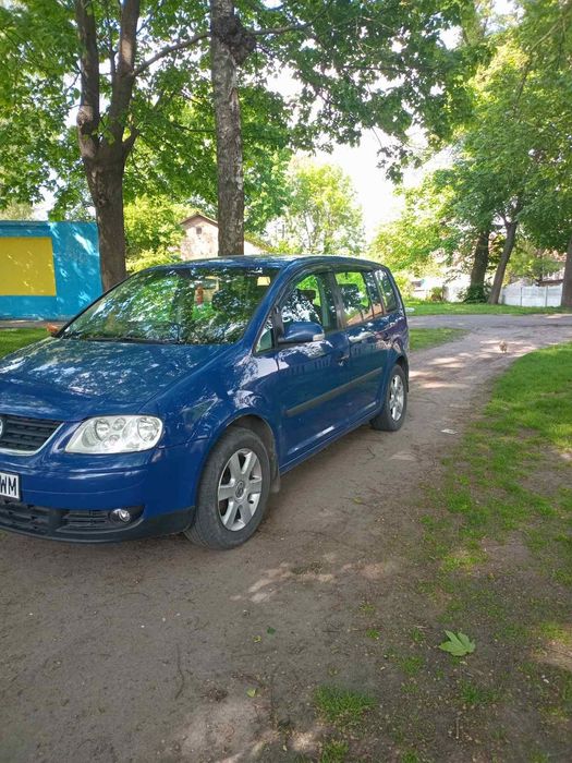 Фольцваген тауран 1.9 Диз 2003 Рик  Обмен Цикавит