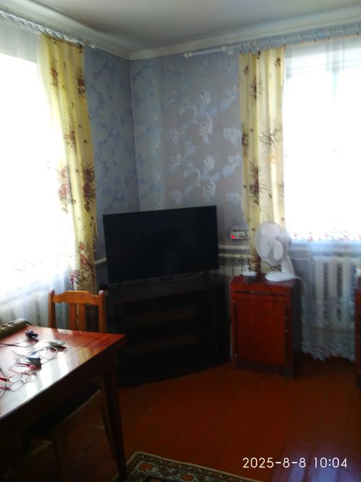 Продається будинок у селі