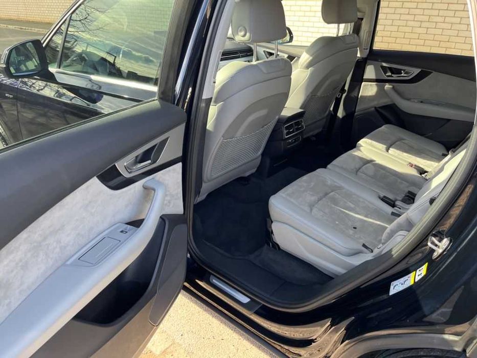 Бампер передній Audi Q7 e-tron разборка Ауді Ку7 е-трон запчастини