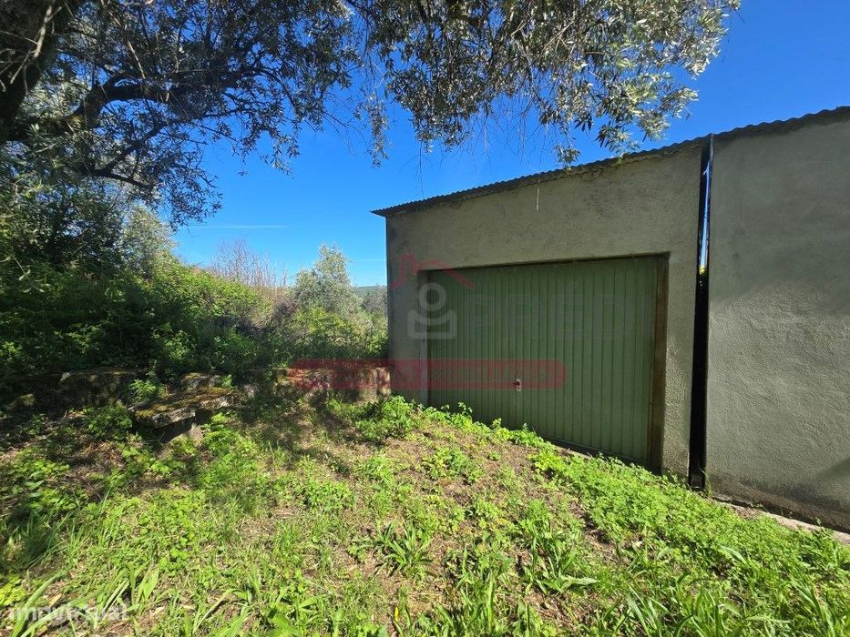 Garagem Fechada C/ dois pisos - Venda Judicial