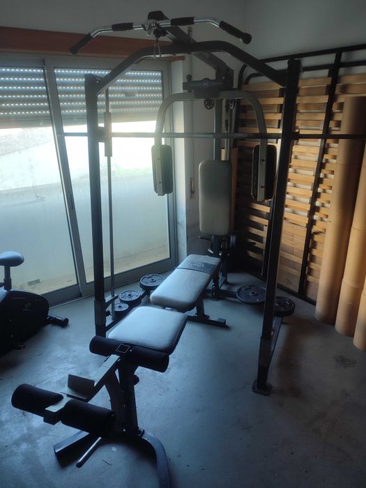 Máquina de musculação smith multifunções