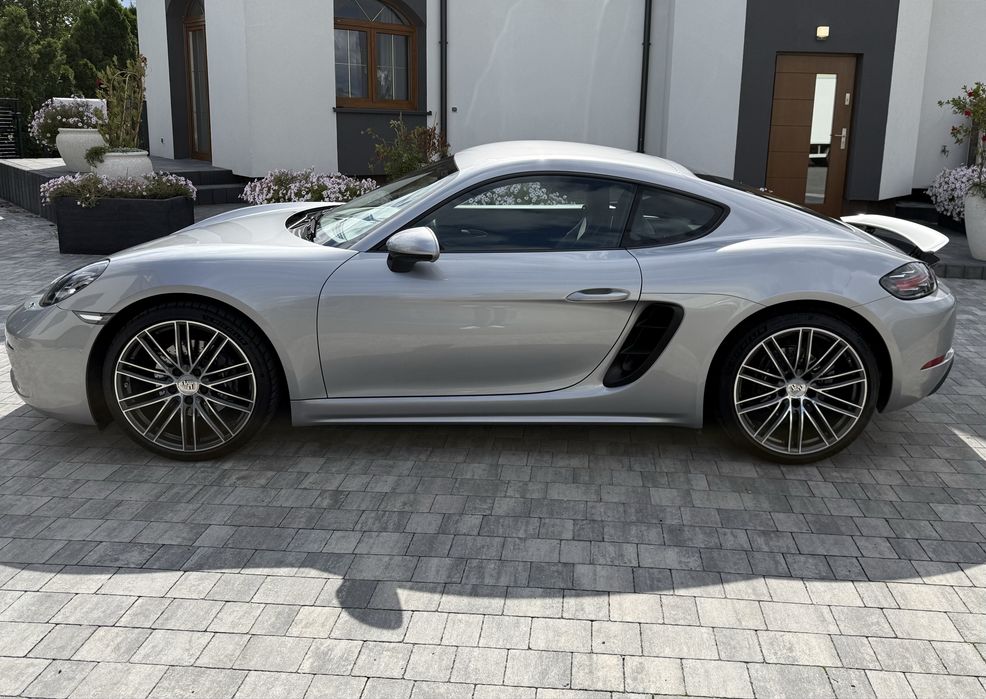 Porsche 718 Cayman