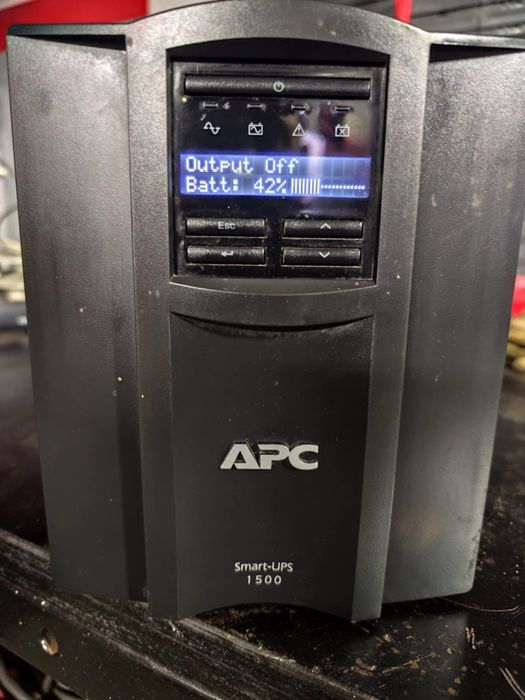 Ups- smart APC 1500