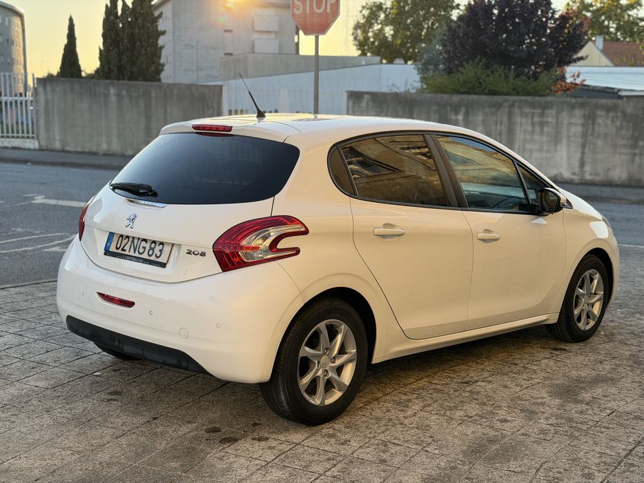 Peugeot 208 1.4hdi