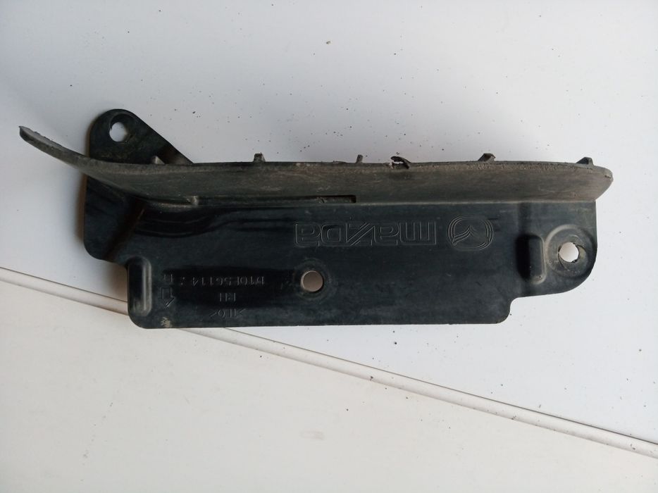 Брызговики Мазда сх3