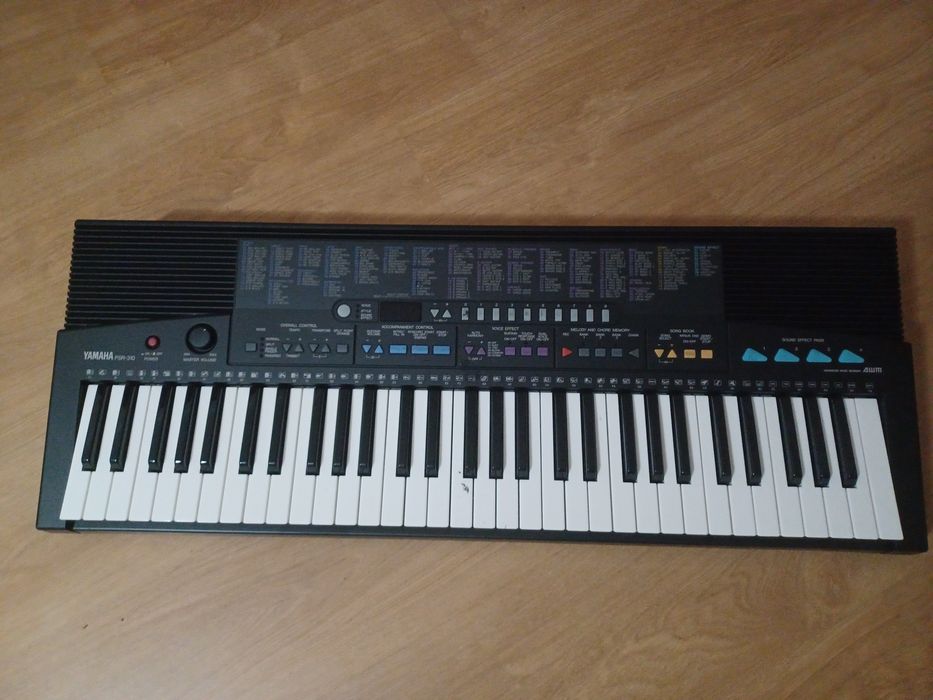 Teclado Yamaha psr 310