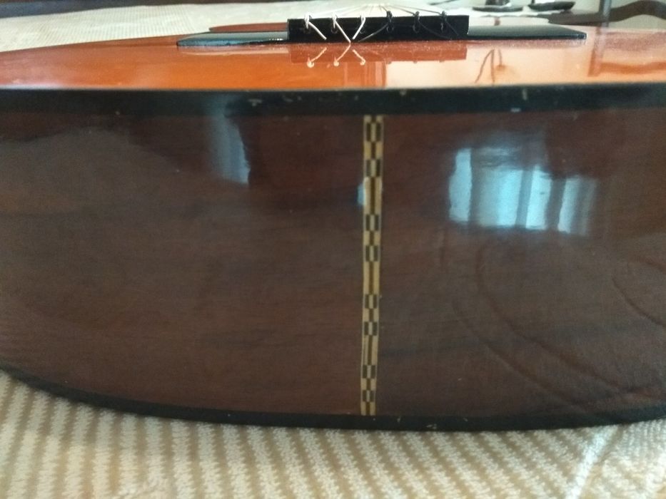 Guitarra profissional de concerto