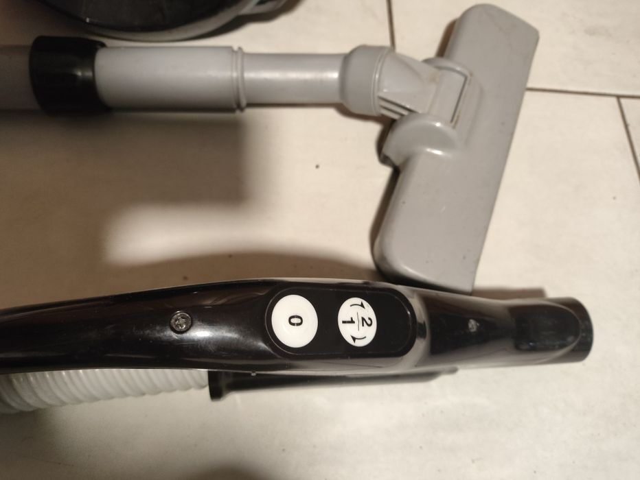 Odkurzacz Makita 18v. DCL 500