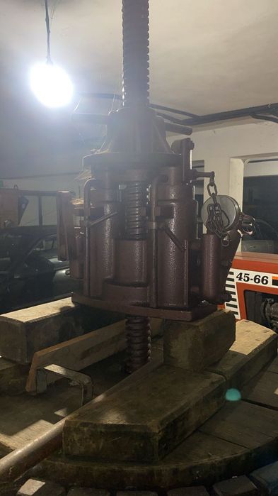 Prensa de pipa e meia.