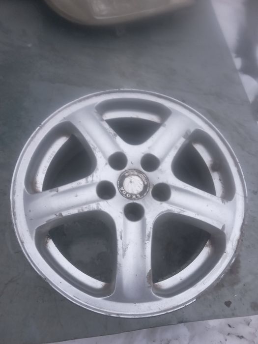 Продам легкосплавні диски  5×100 R15