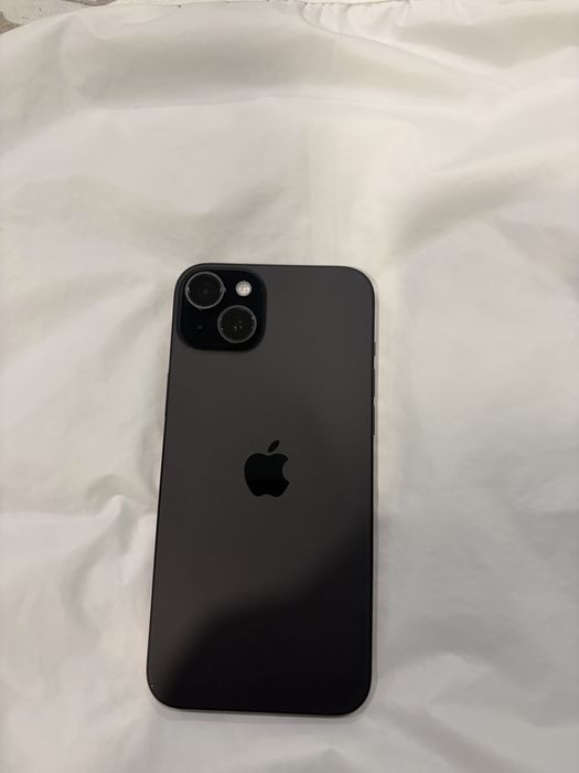 Iphone 15 plus igual a novo