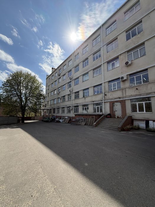 Сдам в Аренду помещение 600 м2 район Французкий Бульвар закрытая територия на 4 этаже