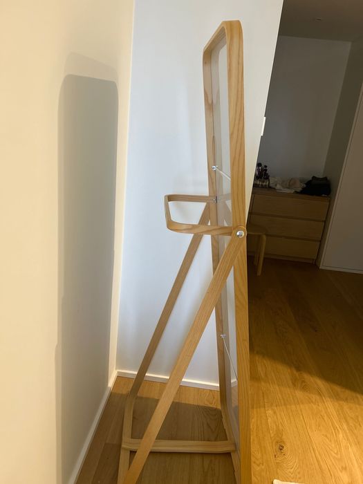 Espelho de pé IKEA