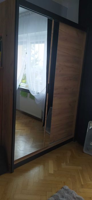 Szafa przesówane drzwi