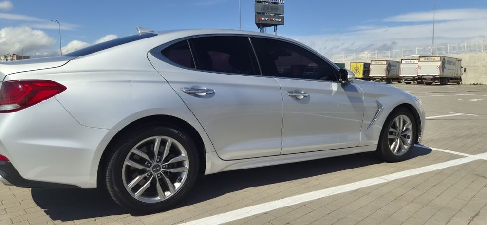 Продам Hyundai Genesis 2.2 дизель