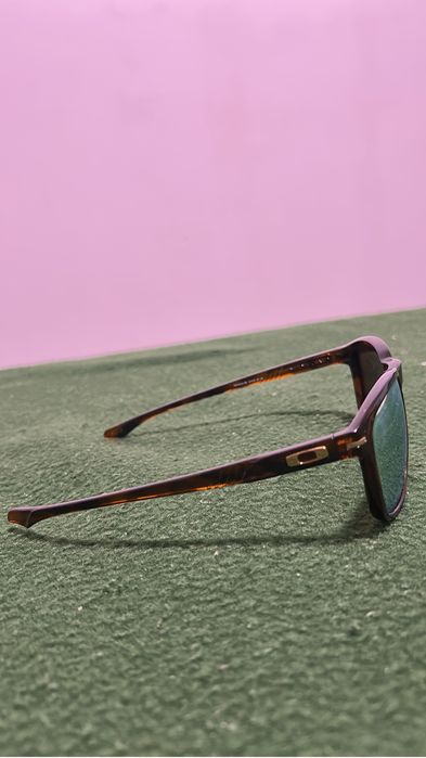 Oakley enduro shaun white