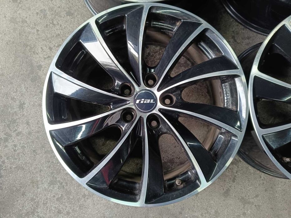 Felgi Aluminiowe Rial 5x 120 BMW 18" 43et 8j f11