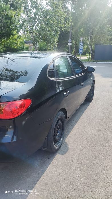 Автомобіль Hyundai Elantra