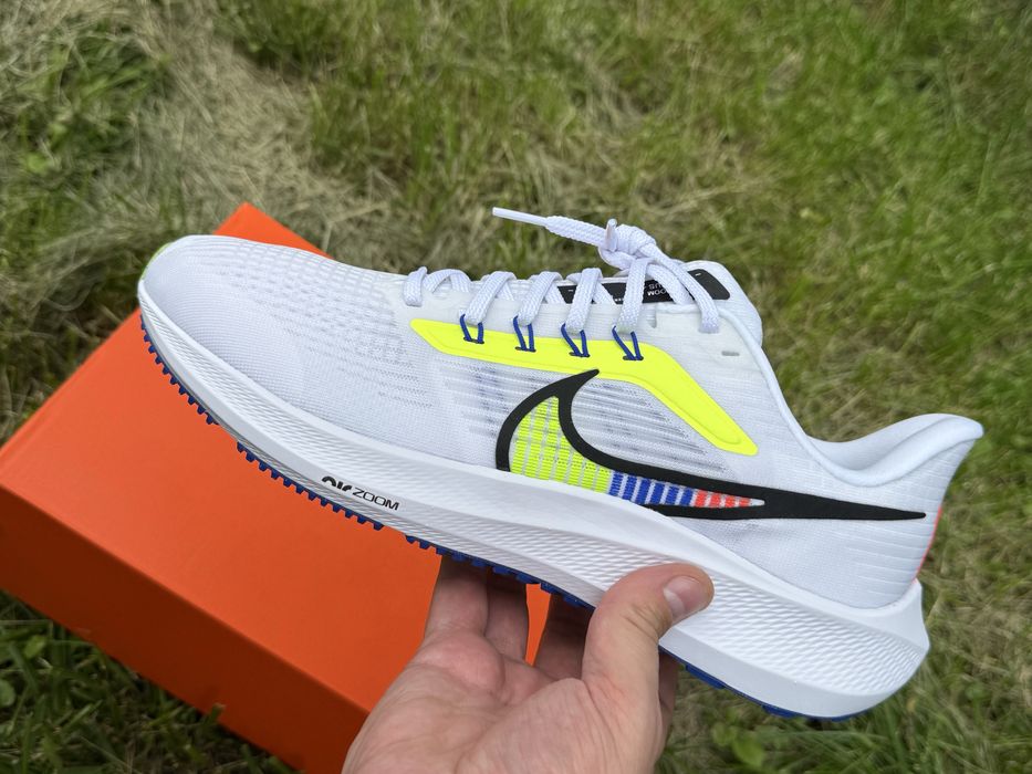 Оригінал Кросівки Nike Air Zoom Pegasus 39 (27см/27,5см/ 29см /29,5см).