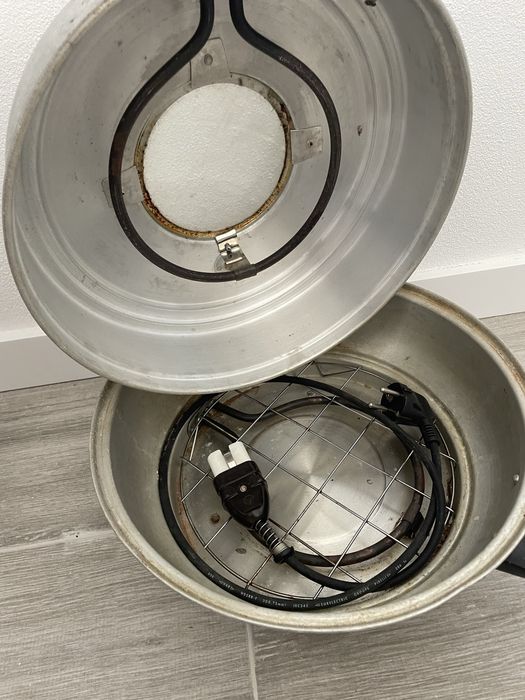 Panela eletrica a funcionar