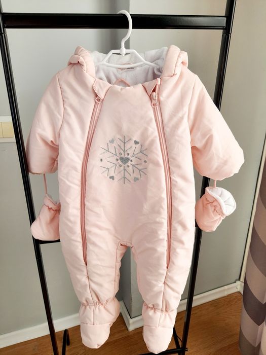 Kombinezon zimowy haftowany z uszkami Ergee 4-6 miesięcy 68cm