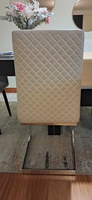 6 Cadeiras sala ou cozinha