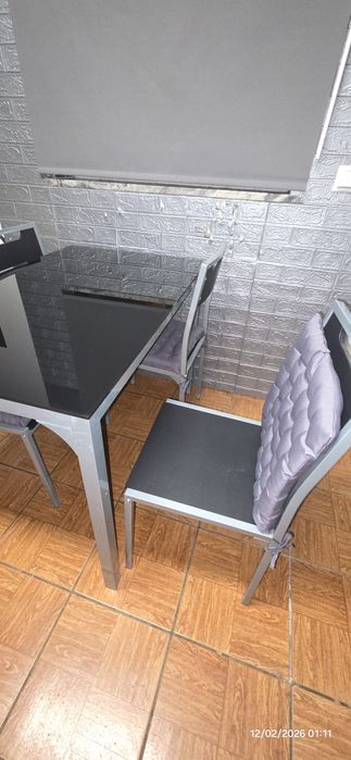 Mesa Vidro 110X70 + 4 Cadeiras