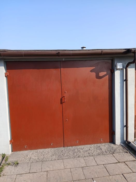 Sprzedam garaż w zabudowie szeregowej w Pułtusku