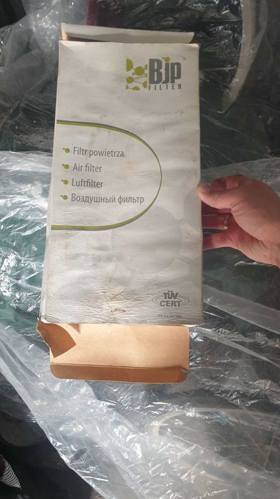 Filtr powietrza KF10-050!