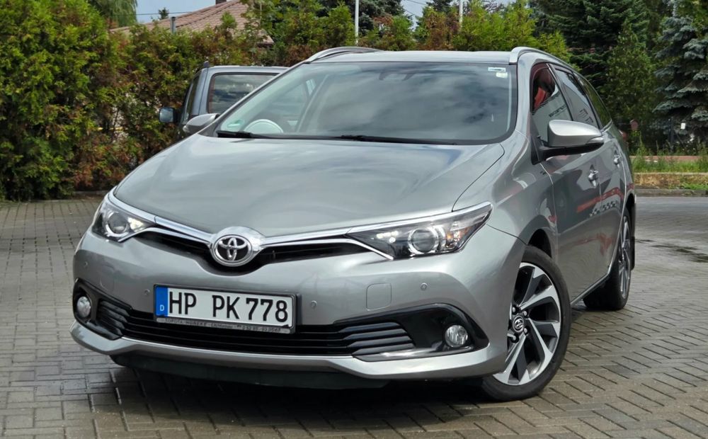 Toyota Auris 1.6D 112 KM Led Xenon Kamera Super Stan Import Raty Opłaty !!!