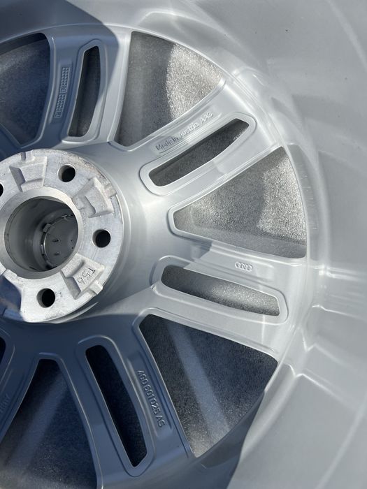 5/112 R20 Диски Audi RS6 , A6 , E-Tron , Q5