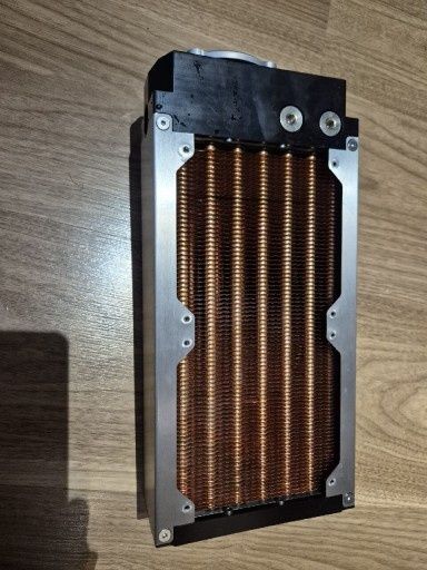 Chłodnica Aqua Computer Airplex modularity system 240mm