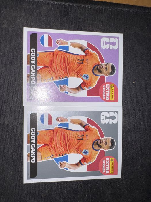Cody Gakpo prata e roxo extra sticker