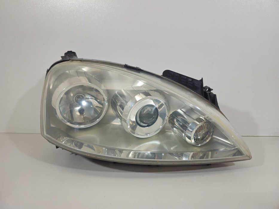 Opel Corsa C 00-09r Lampa Przód Przednia Europa EU