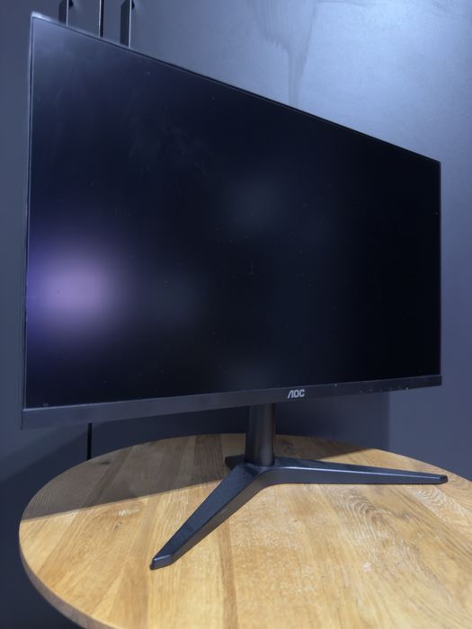 Monitor AOC 24 cale