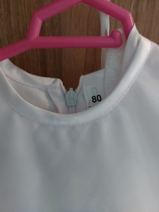 Ubranko do chrztu dla dziewczynki 80