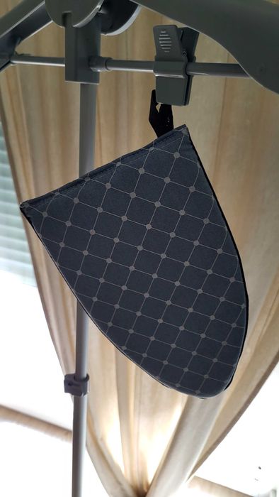 Ferro vertical a vapor Rowenta + Cabide