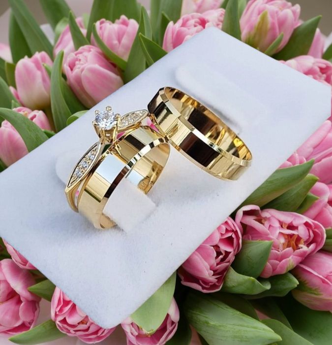 Eleganckie złote OBRĄCZKI ślubne 6mm
