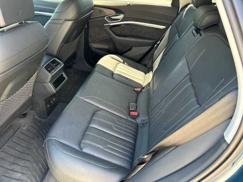 2019 Audi e-tron