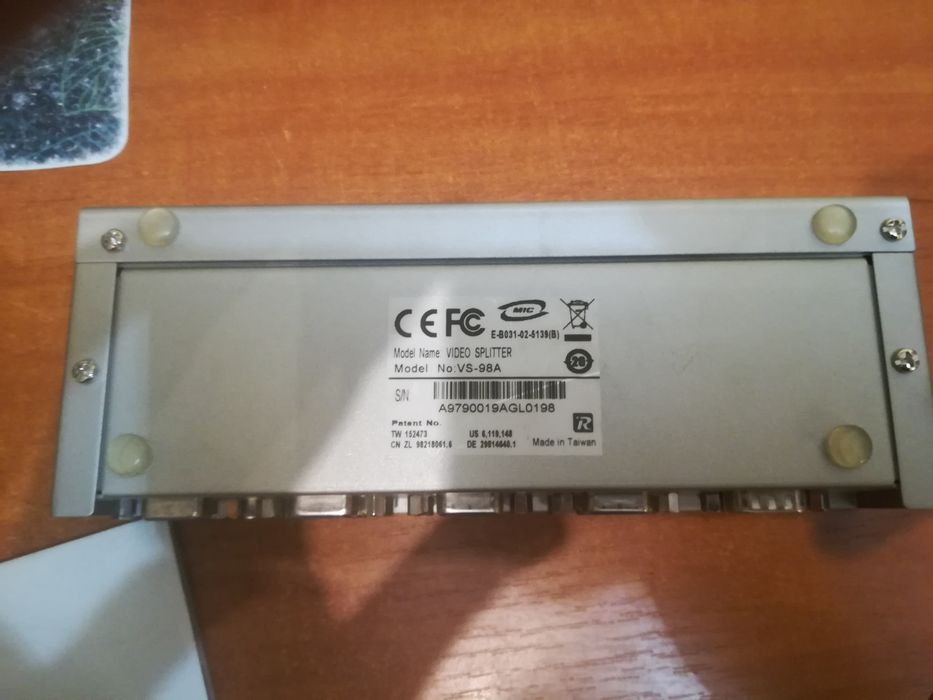 Dvi Video splitter rozdzielacz 8 kanałów Aten.