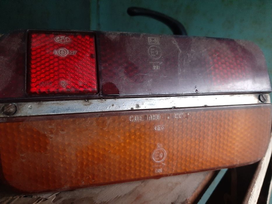 Задний фонарь ВАЗ 2103 задняя фара на тройку ссср