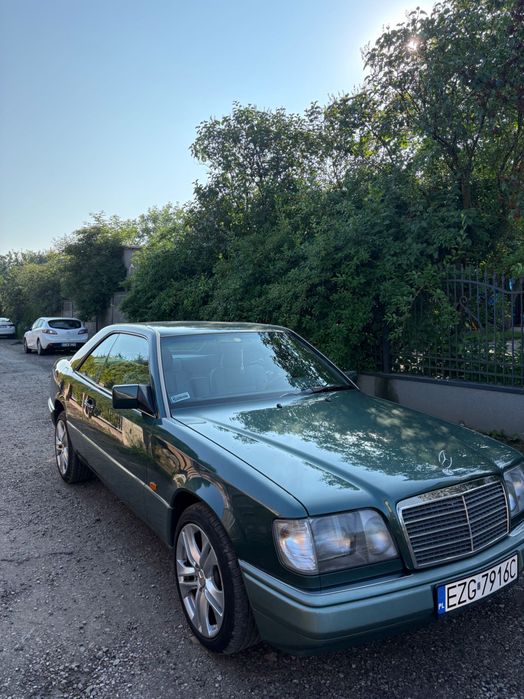 Sprzedam Mercedesa 124 Coupe