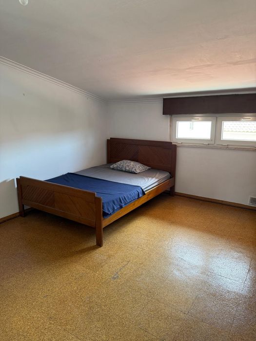 Quarto em porto salvo oeiras