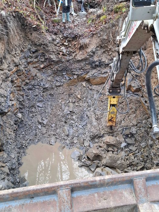 Usługi koparką Prace ziemne