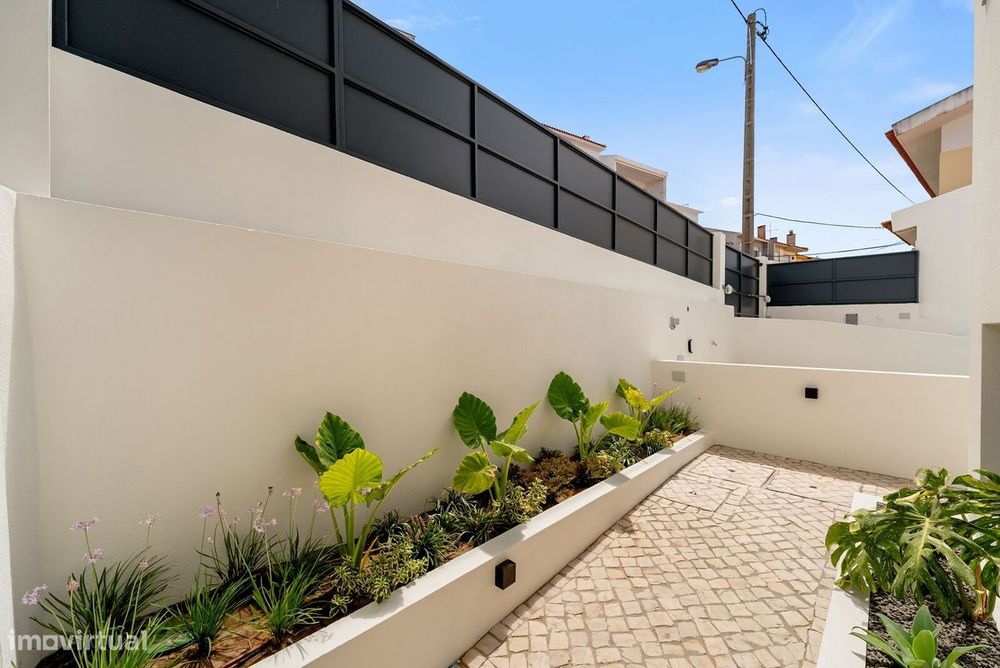 Apartamento T3 com jardim, Amoreira, Cascais