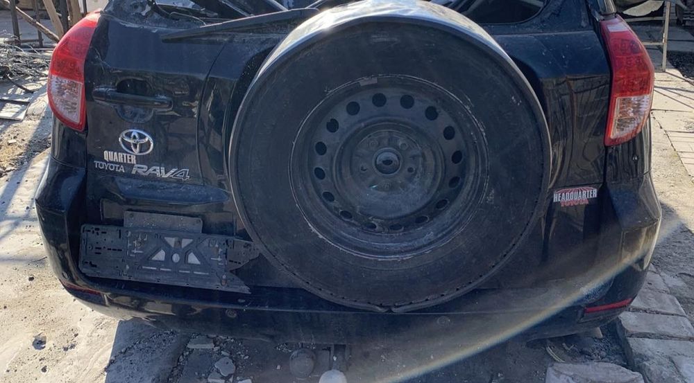 Обшивка пластик молдинг крышки Тойота рав 4 TOYOTA RAV4 3 ручка