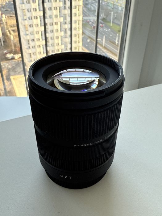 Obiektyw Sigma C 18-50 mm f/2.8 DC DN Fujifilm X