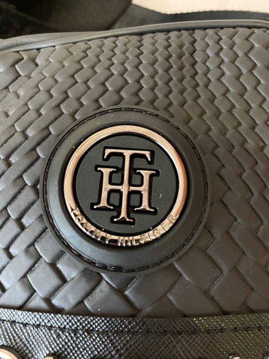 Сумочка  Tommy Hilfiger . Мужская сумка. Сумка через плечо.